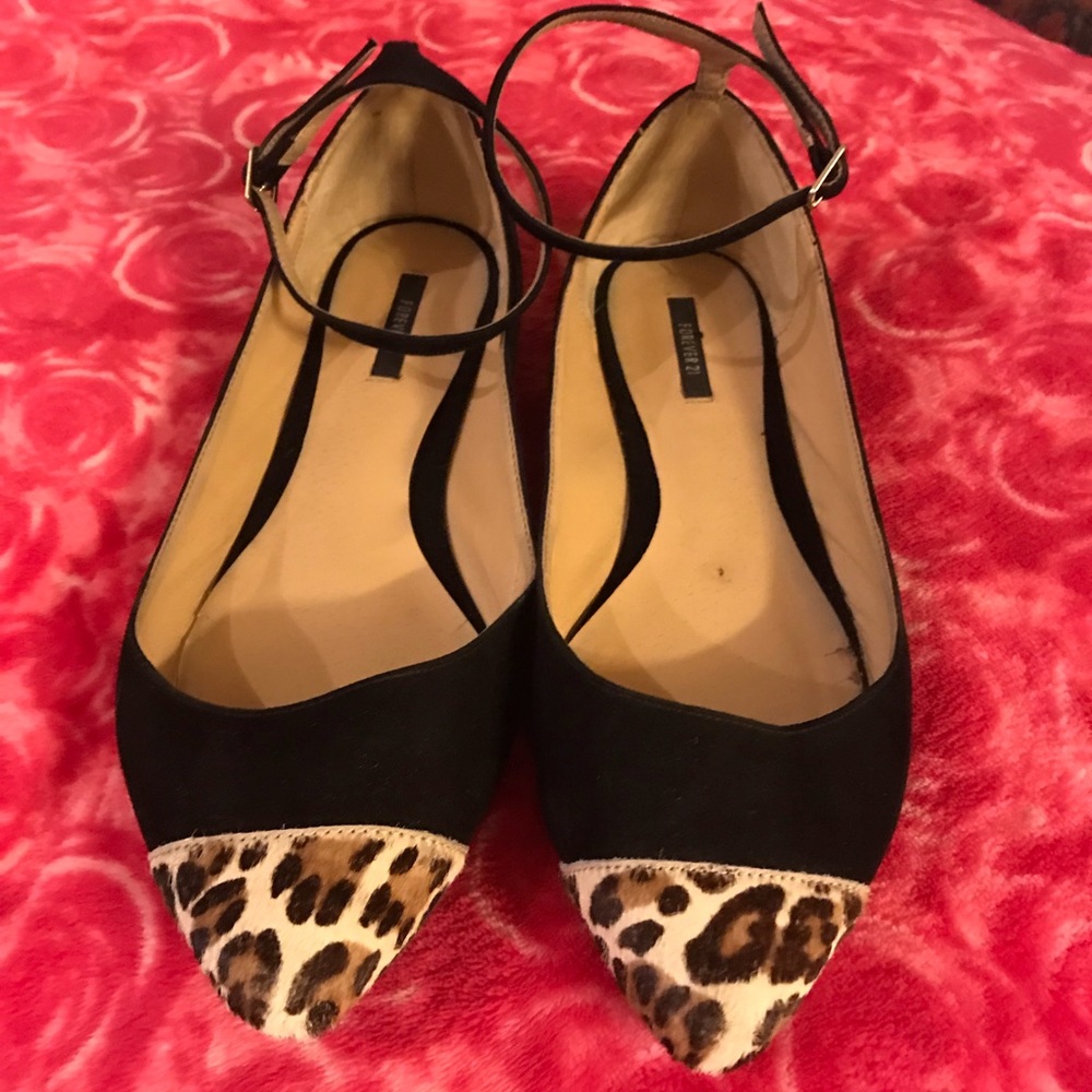 Forever 21 pointed ankle strap flats